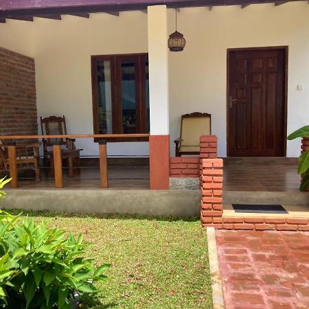 The View Hotel Sigiriya Exterior photo