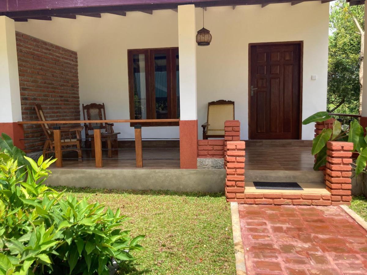 The View Hotel Sigiriya Exterior photo